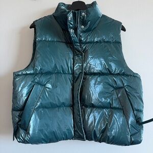PINK Victoria’s Secret High Shine Puffer Vest